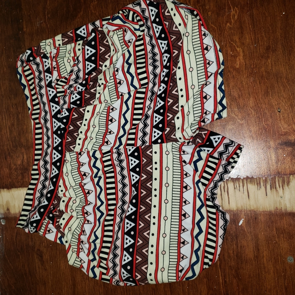 Shorts - Picture 6 of 7